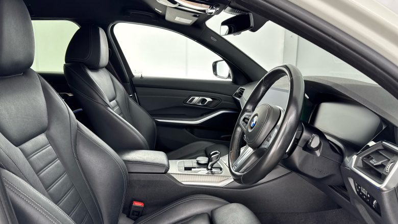 BMW 3 Series 320i M Sport 5dr Step Auto Petrol Estate